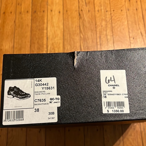 AUTHENTIC Preowned Women’s Chanel Sneaker US sz 8 - Picture 2 of 12